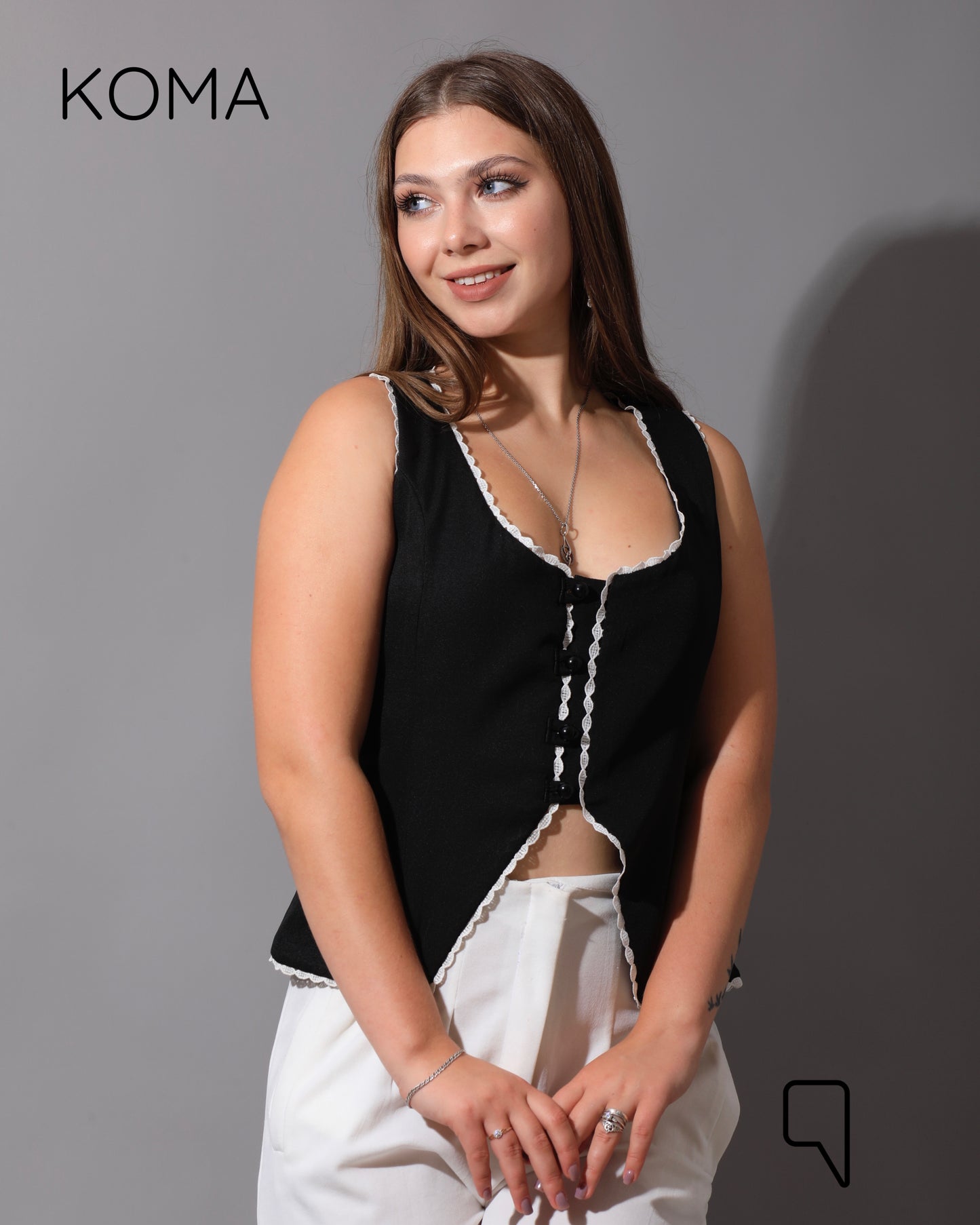 Accessorized Vest - Black