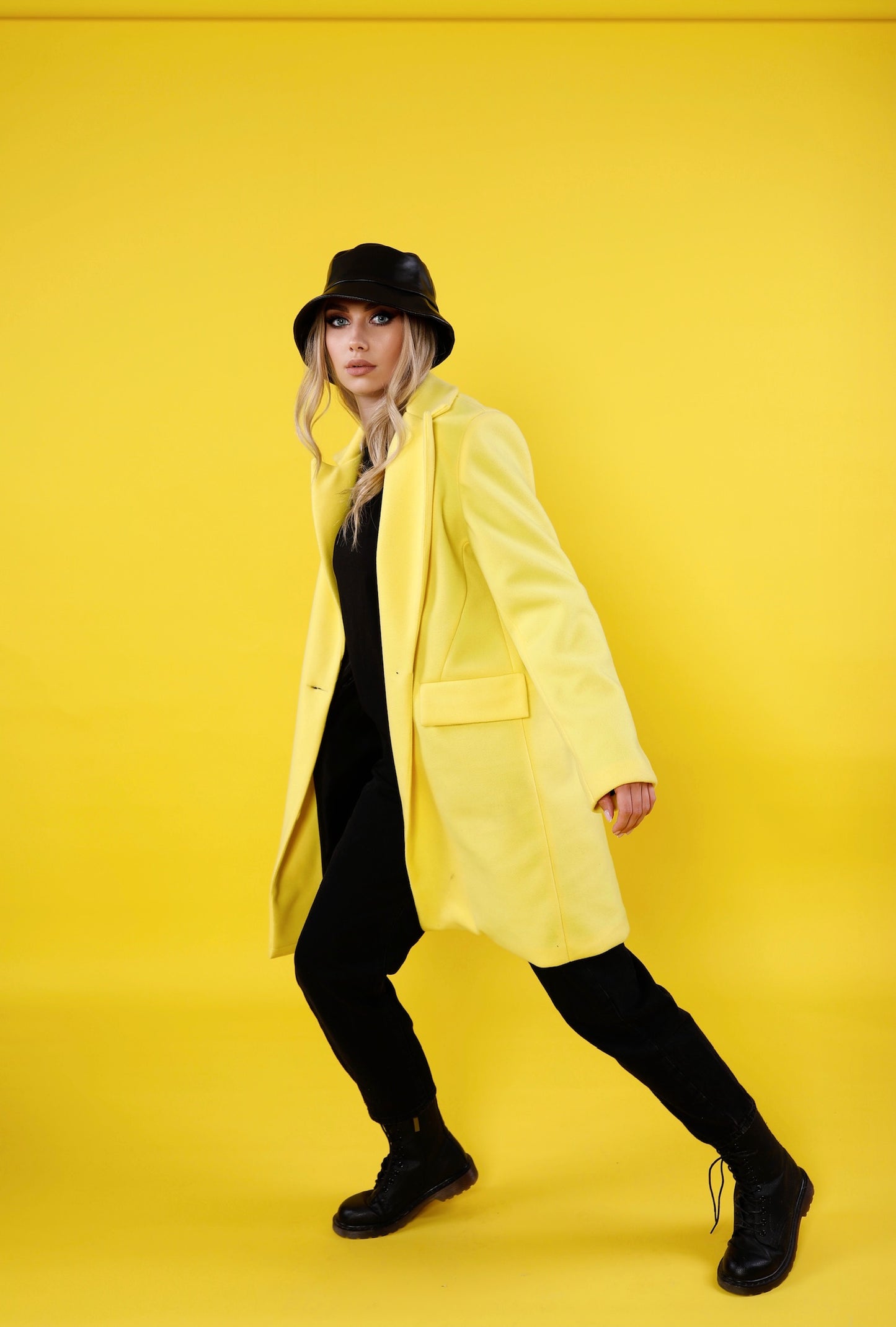 Short Coat - Yellow