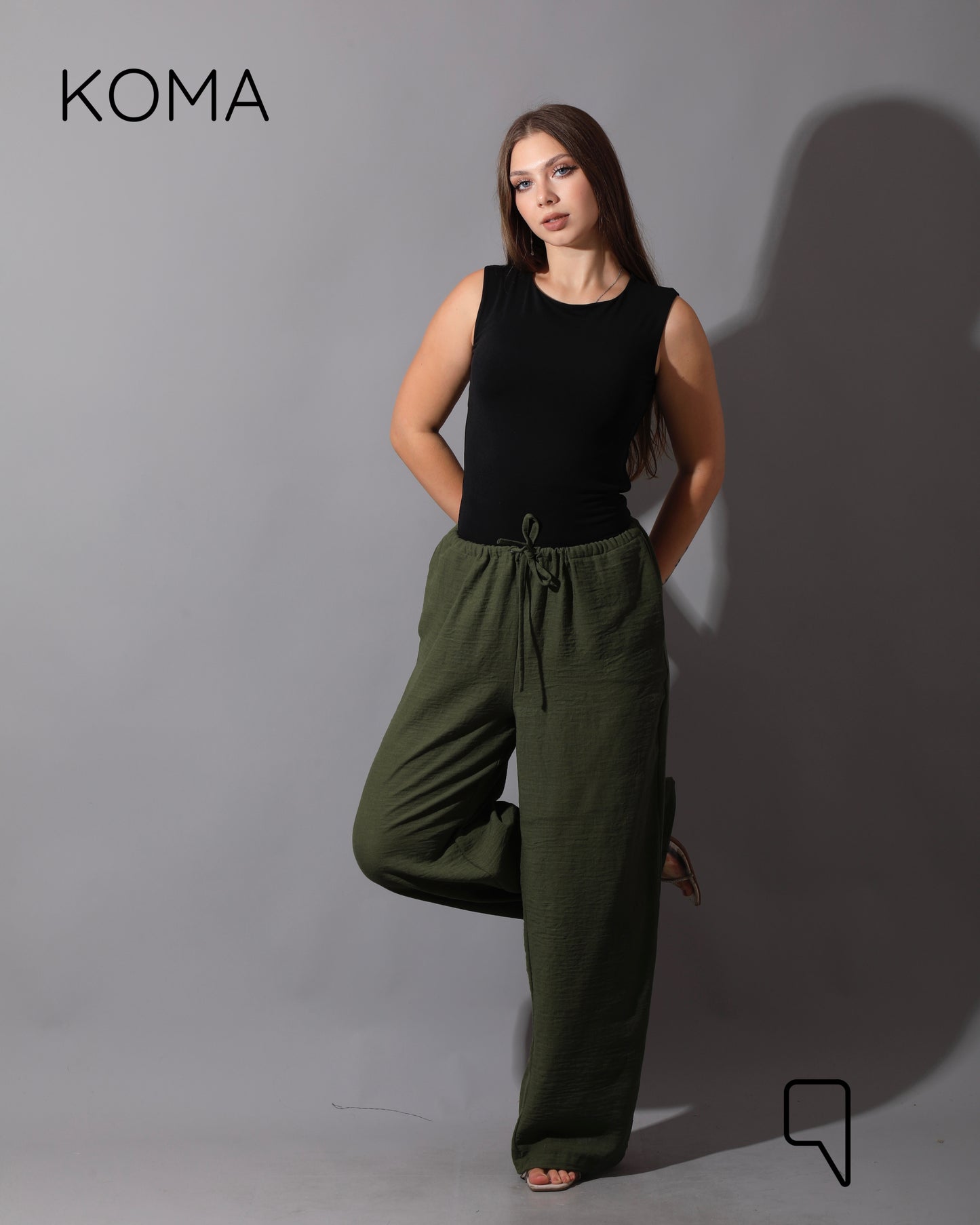 Lose Fit Trousers - Olive
