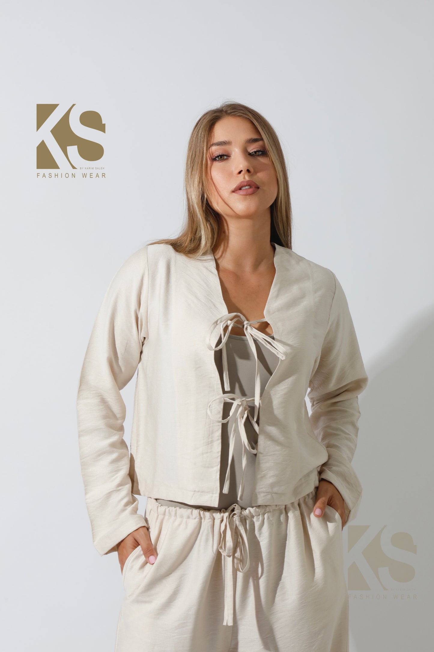 Short Cardigan & Lose Tied Pants Set - Beige