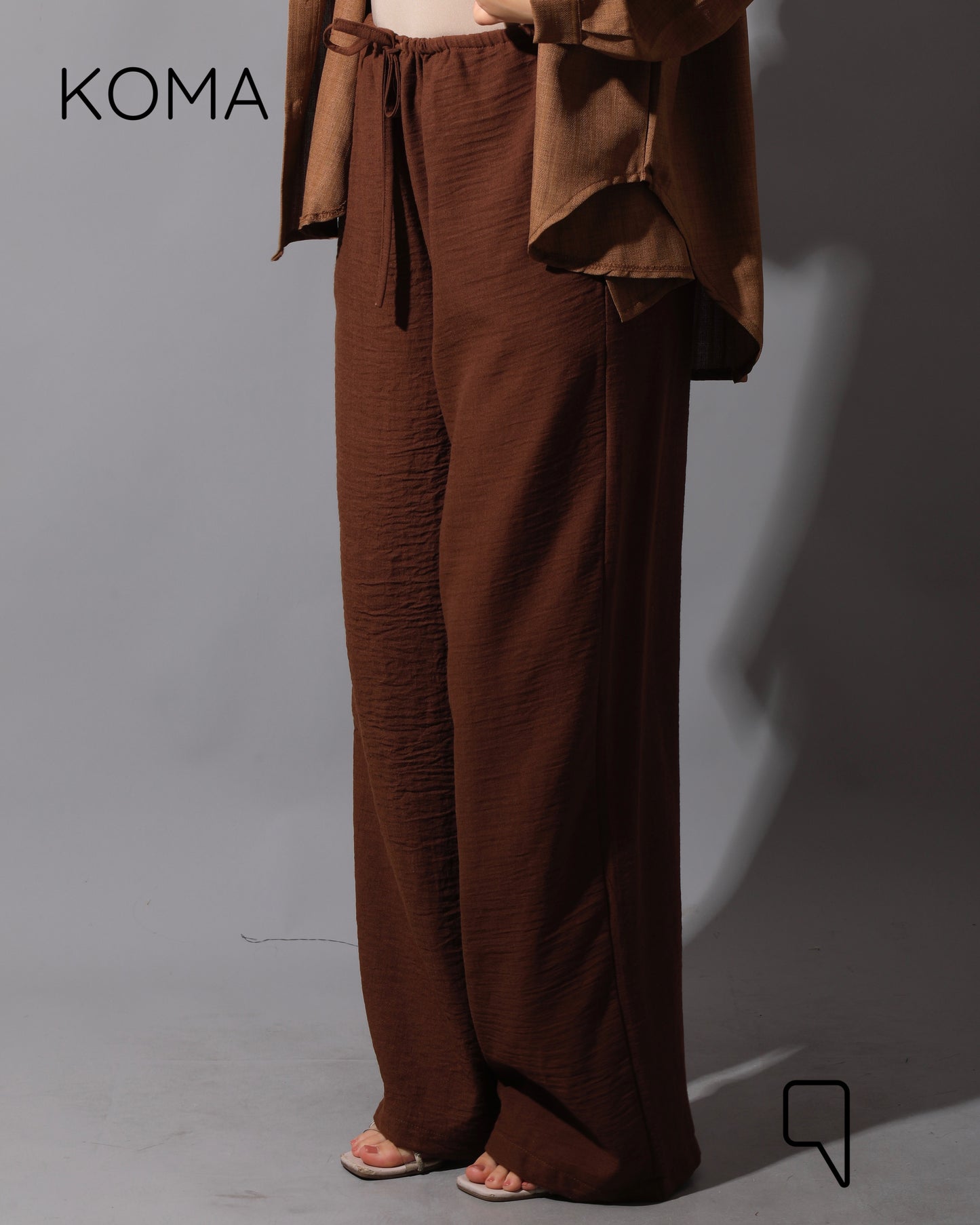 Lose Fit Trousers - Brown