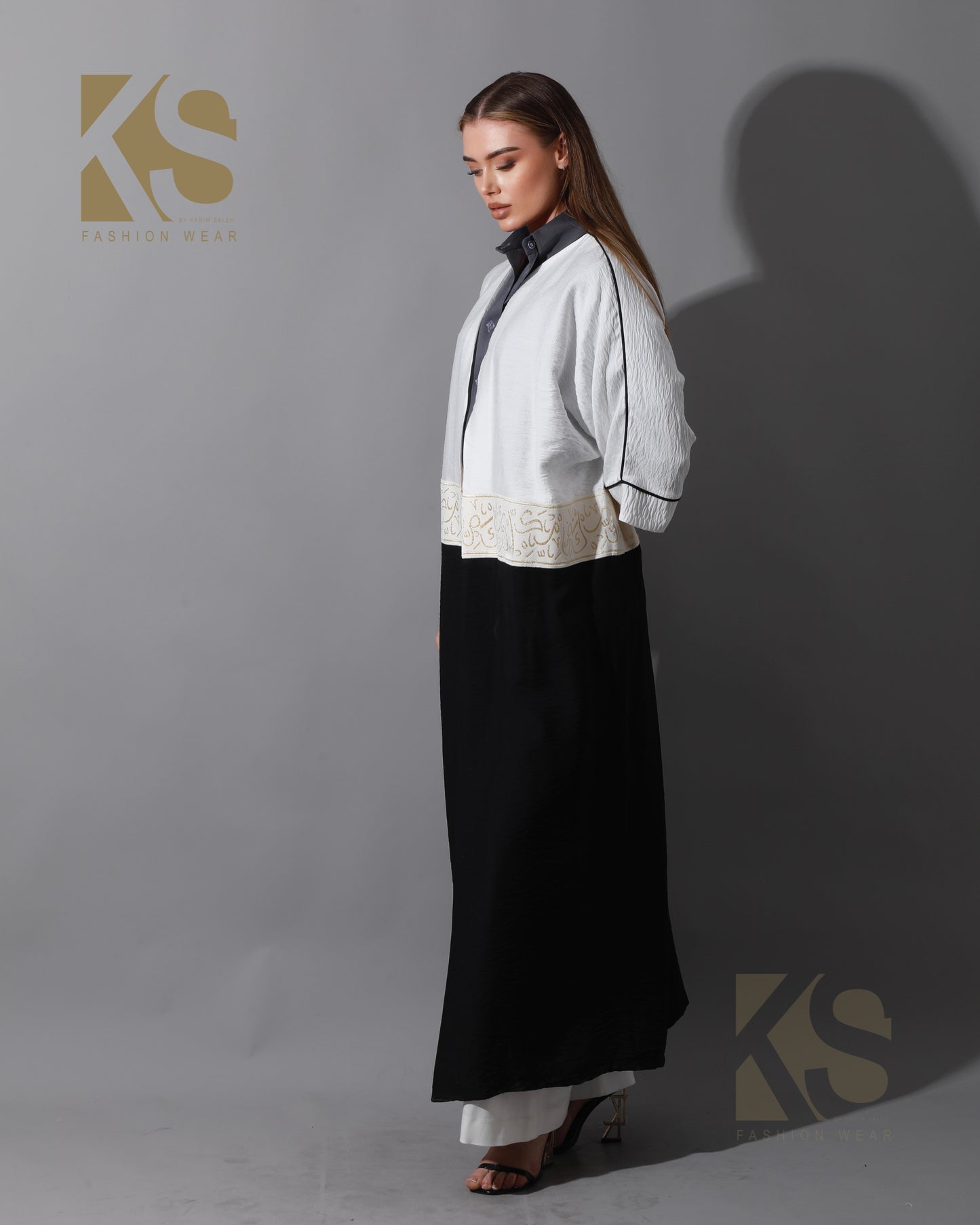 Double Colored Arabic Kaftan - White & Black