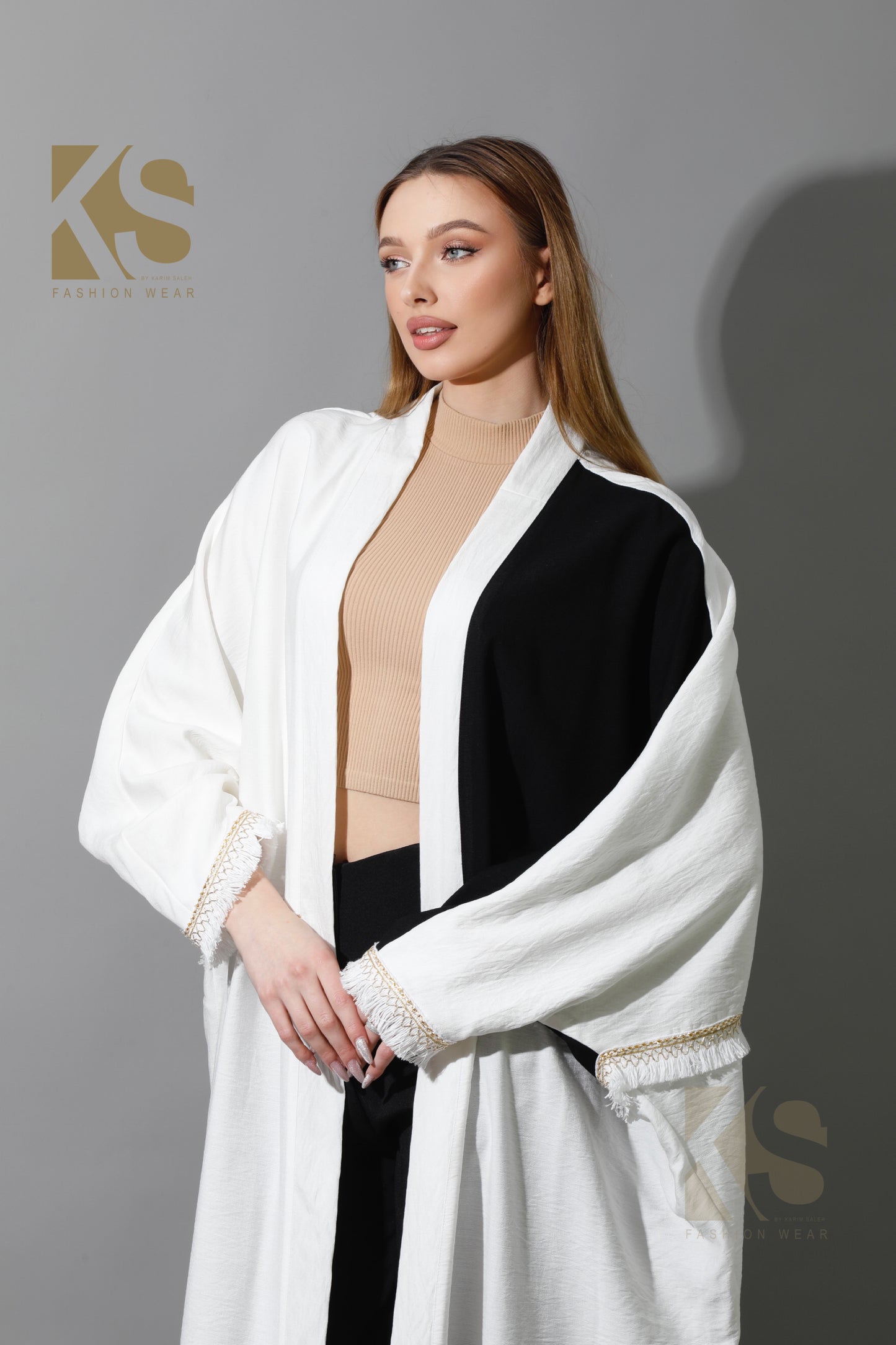 Lose Double Color Kaftan - White X Black