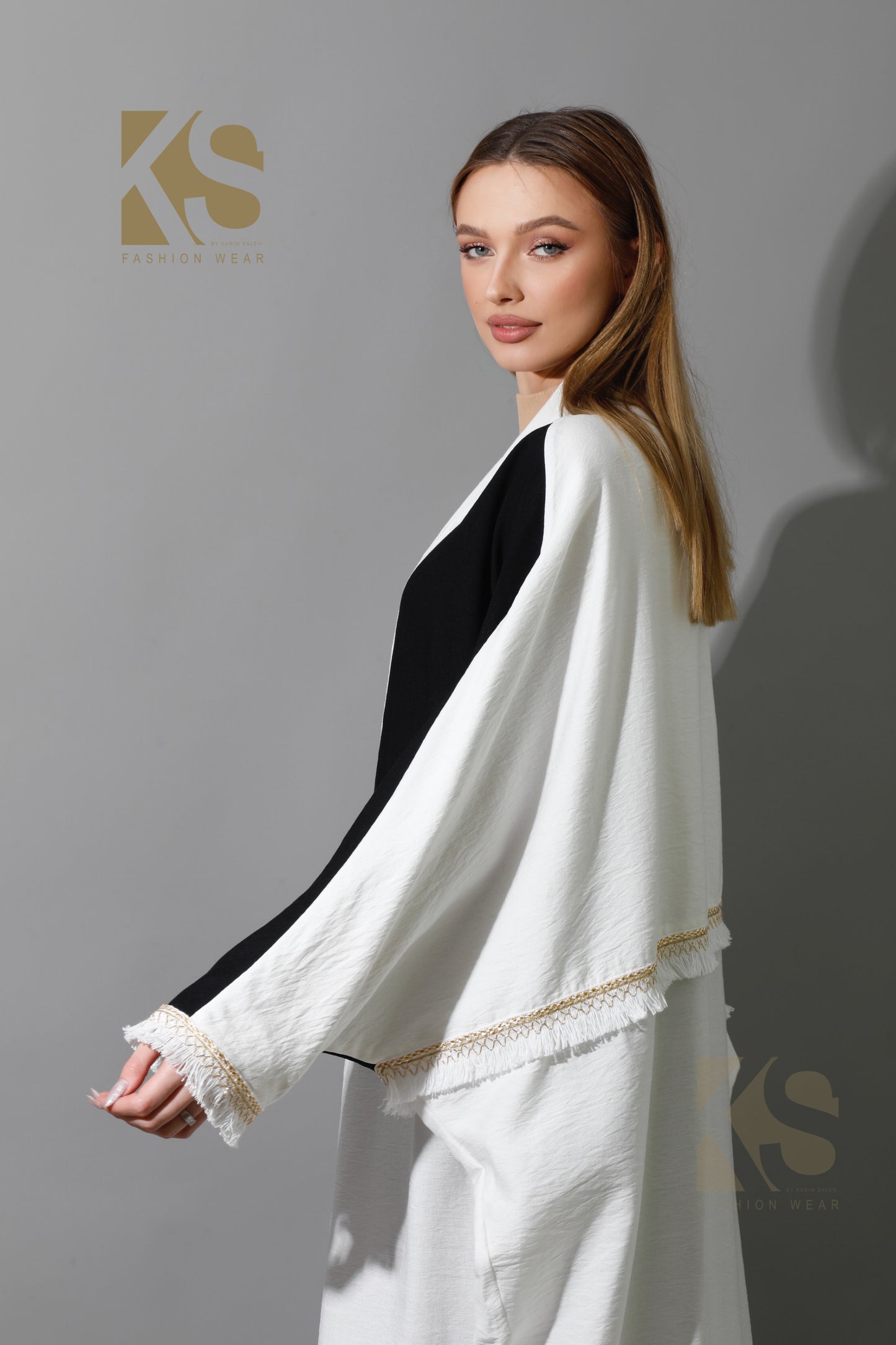 Lose Double Color Kaftan - White X Black