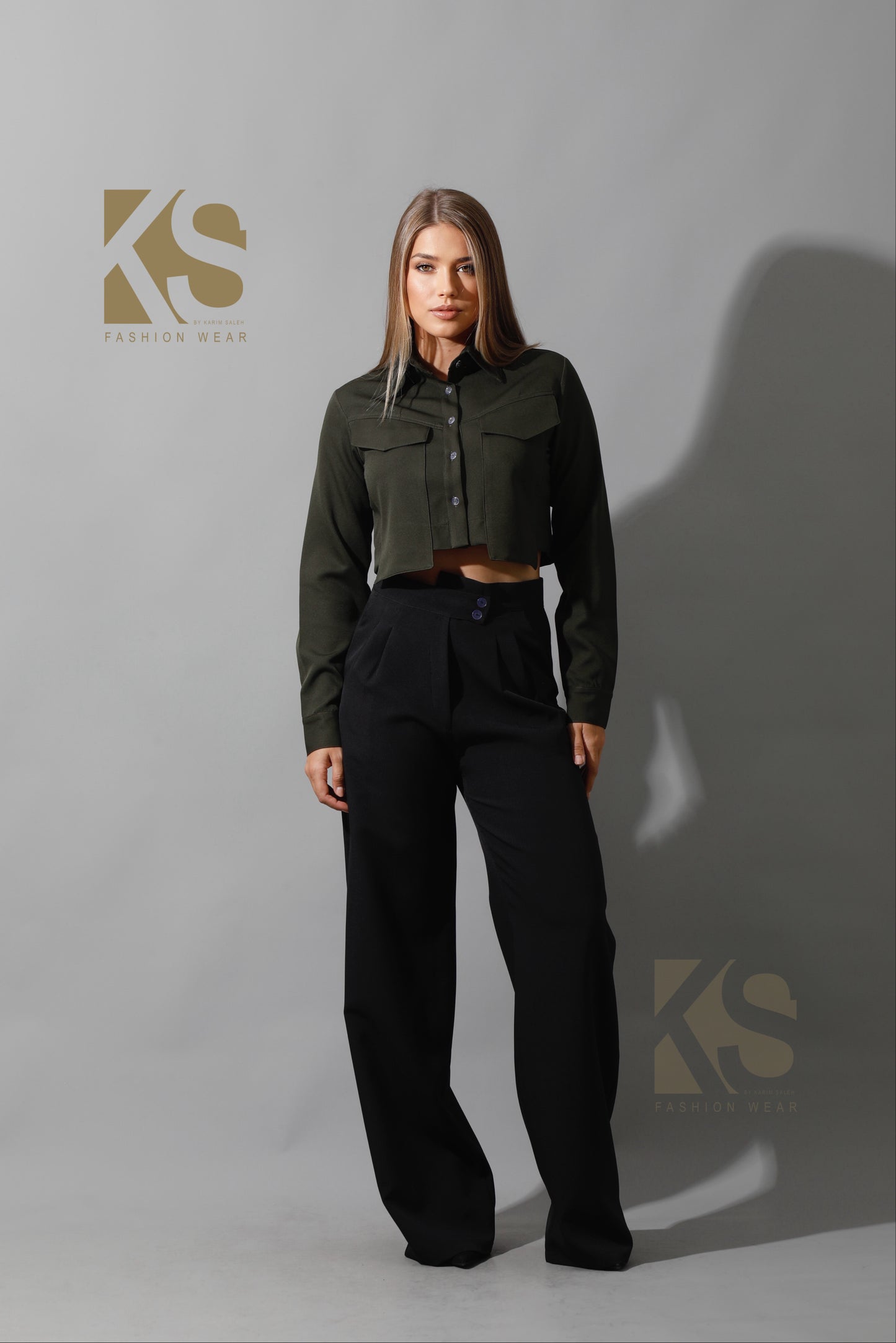 Pockets Cropped Shirt - Olive