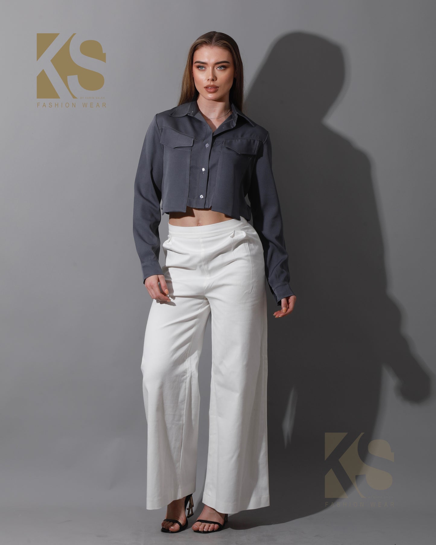 Pockets Cropped Shirt - Gray