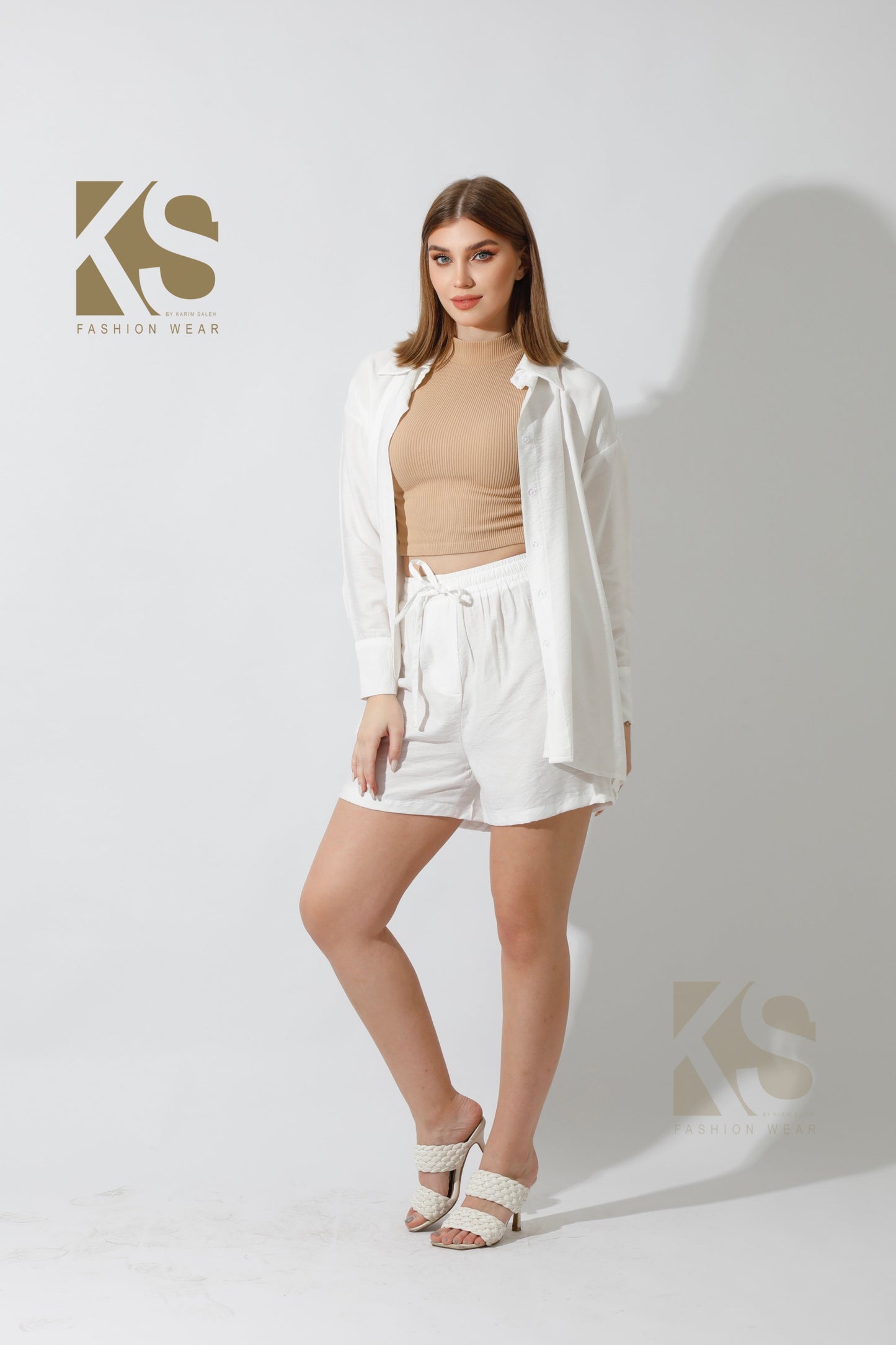 Lose Fit Shorts - White