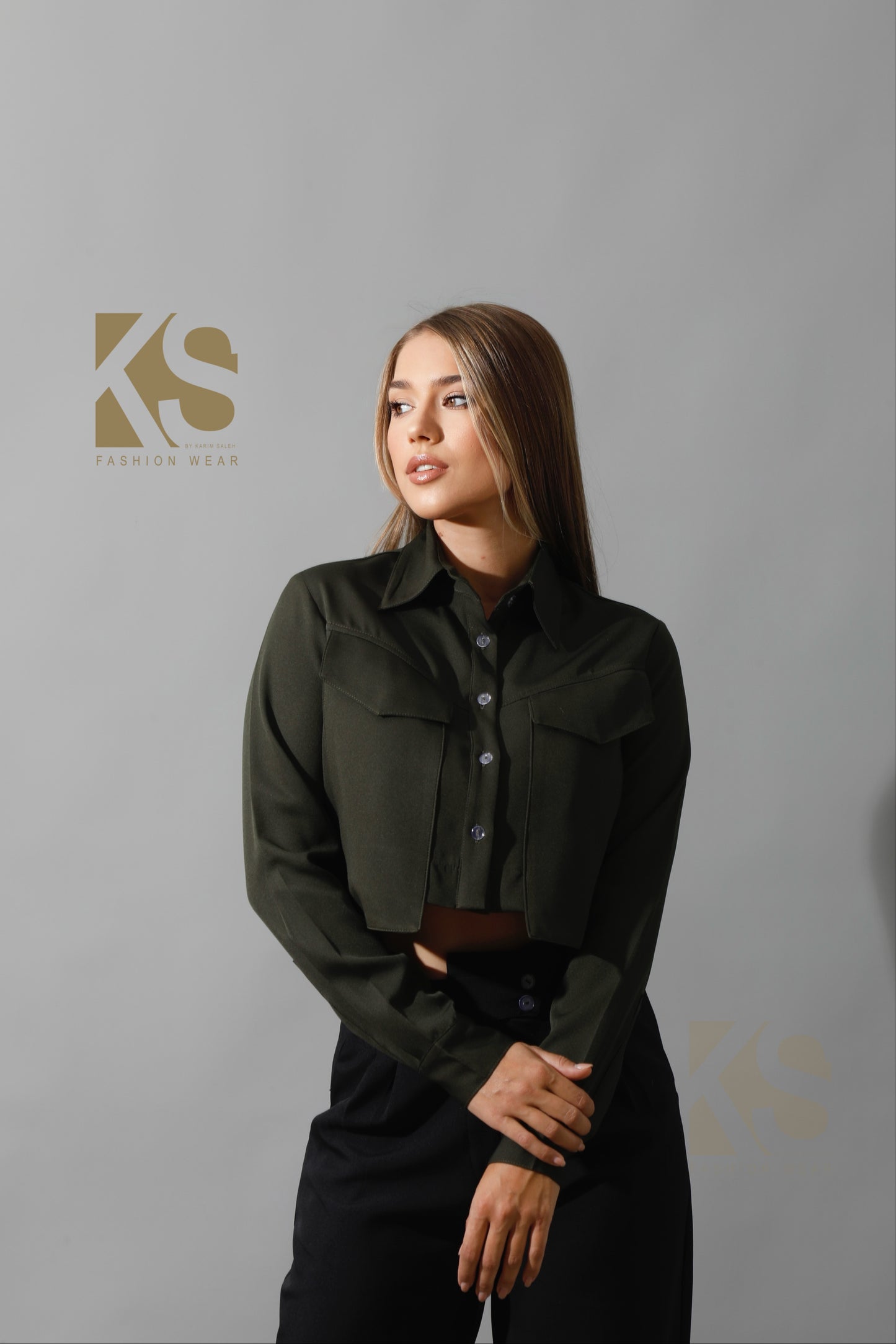 Pockets Cropped Shirt - Olive