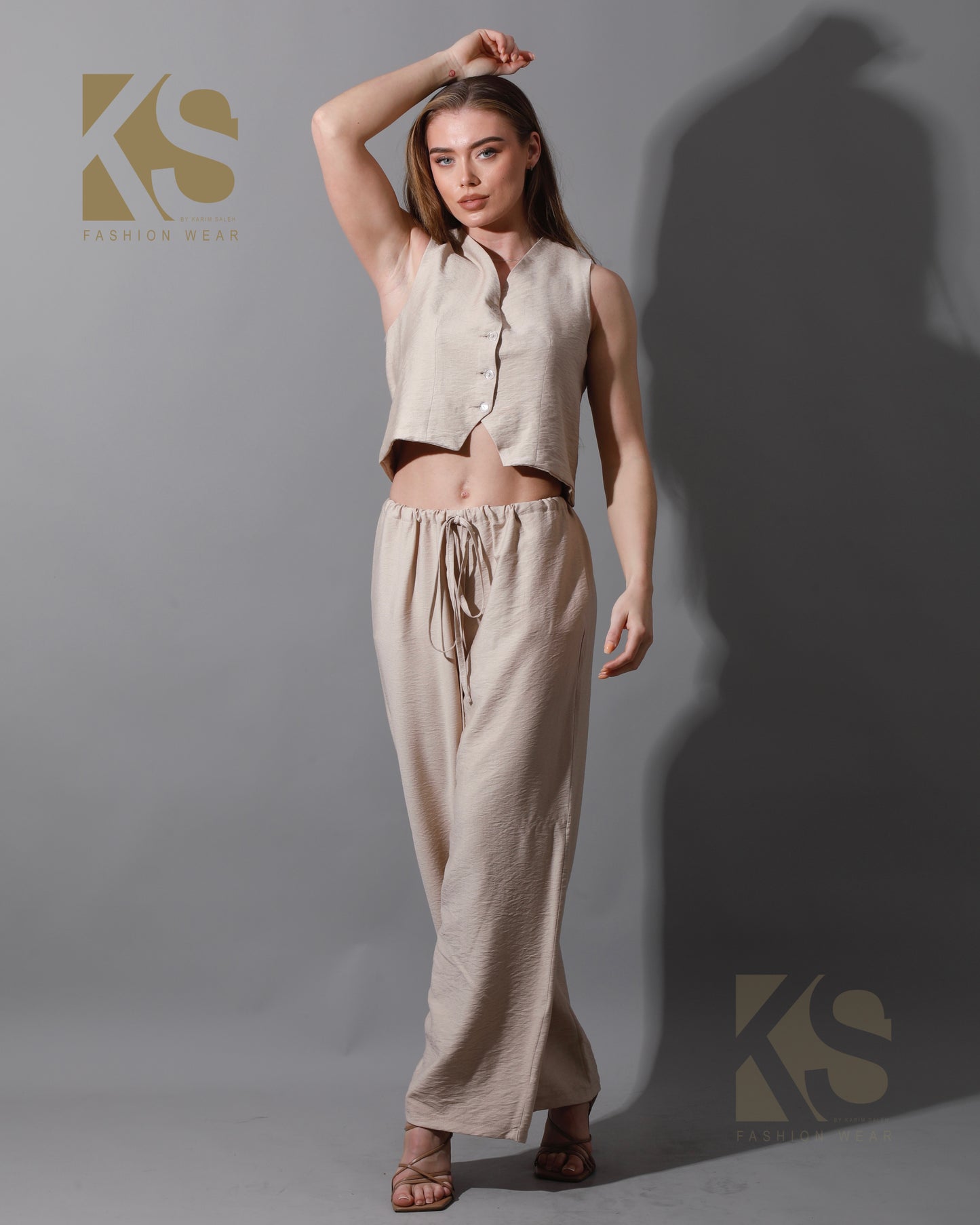 Cropped Vest Set - Beige