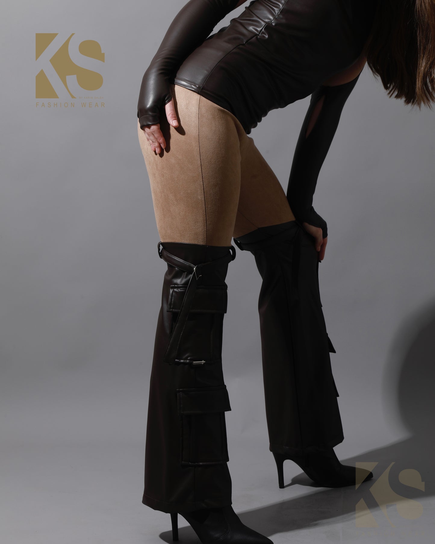Leather Baggy Trousers - Brown