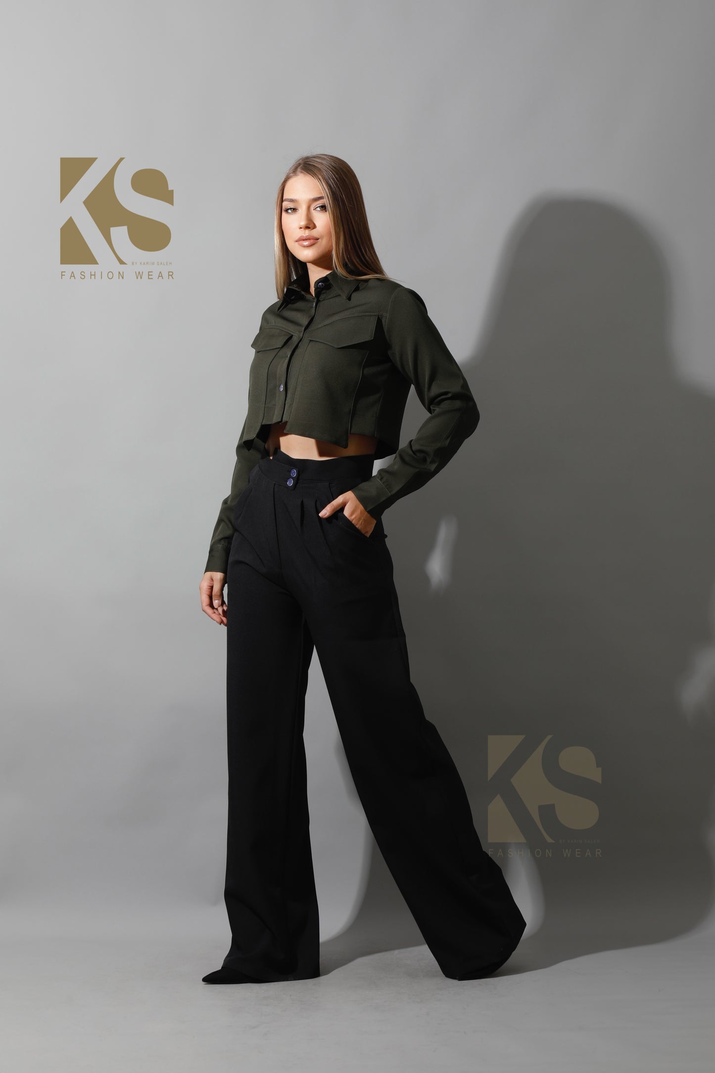 Pockets Cropped Shirt - Olive