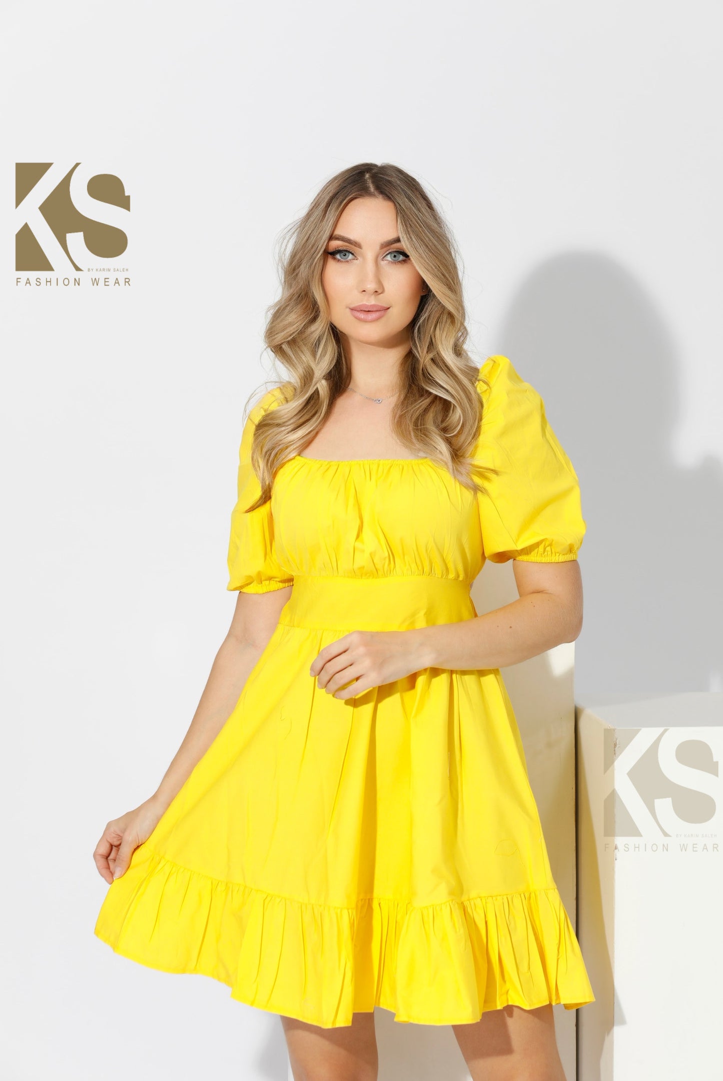 Short Dress with Back Bow tie - Yellow