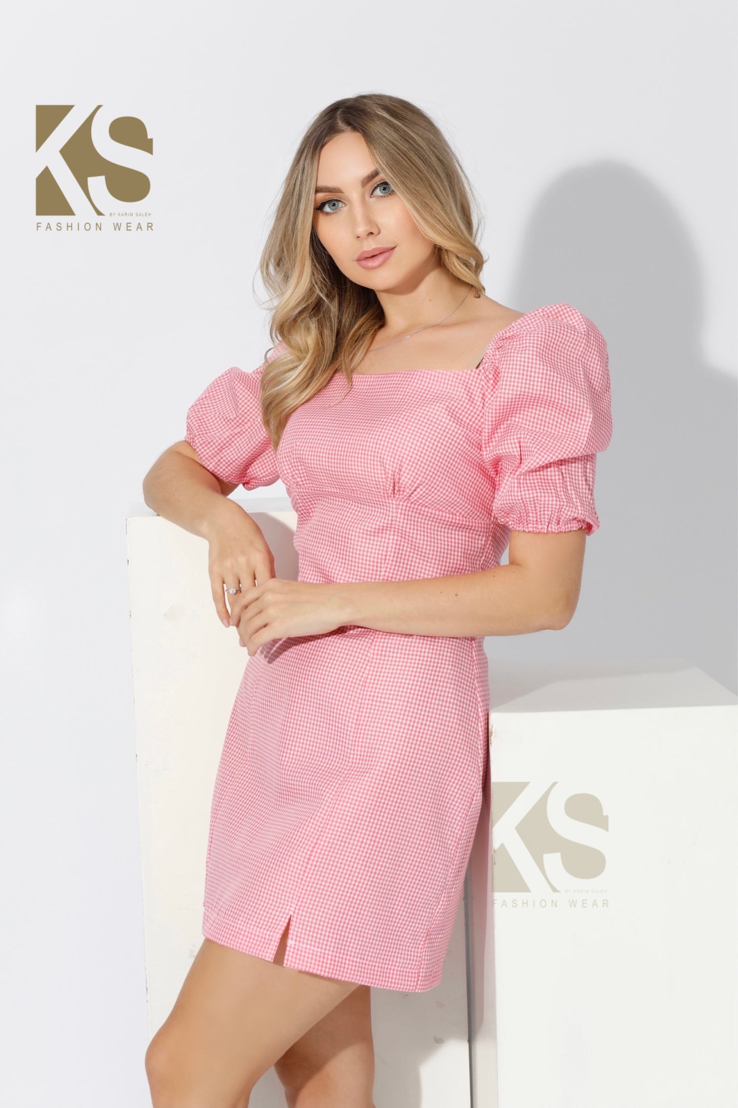 Short Dress with Puff sleeves - Checks Pink