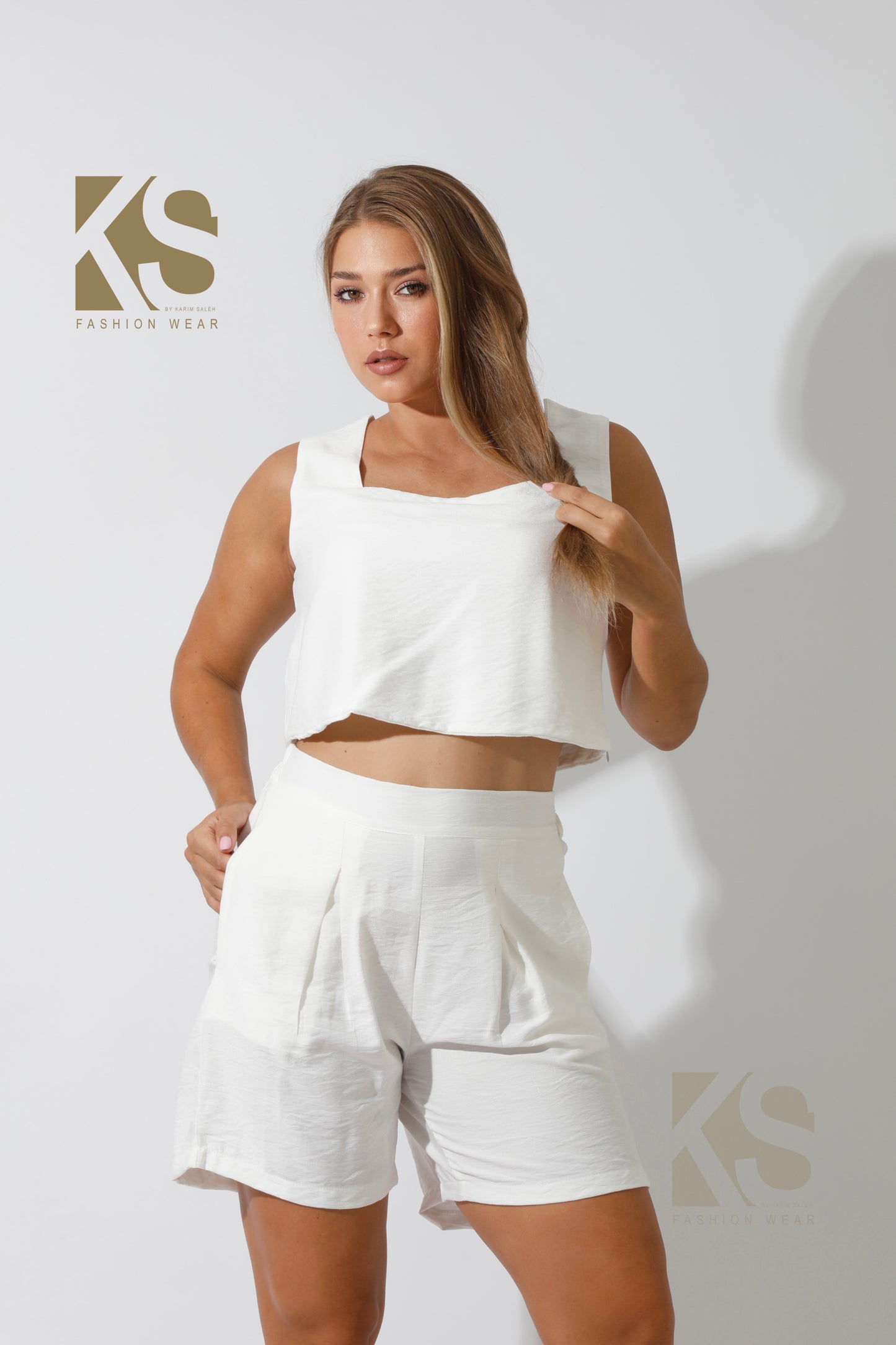 Flared Shorts - White