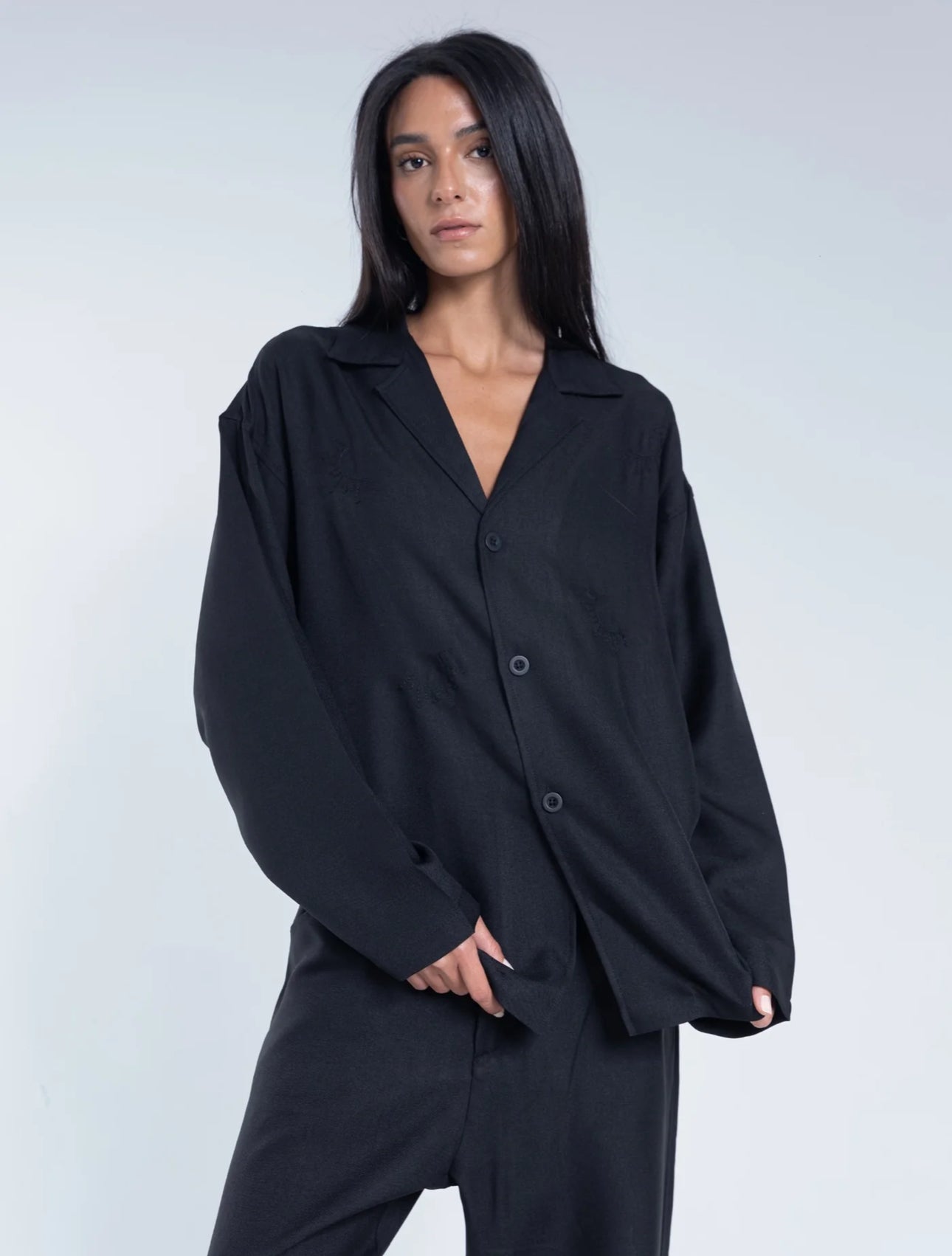 Ella Stitch Linen Shirt In Sand - Black