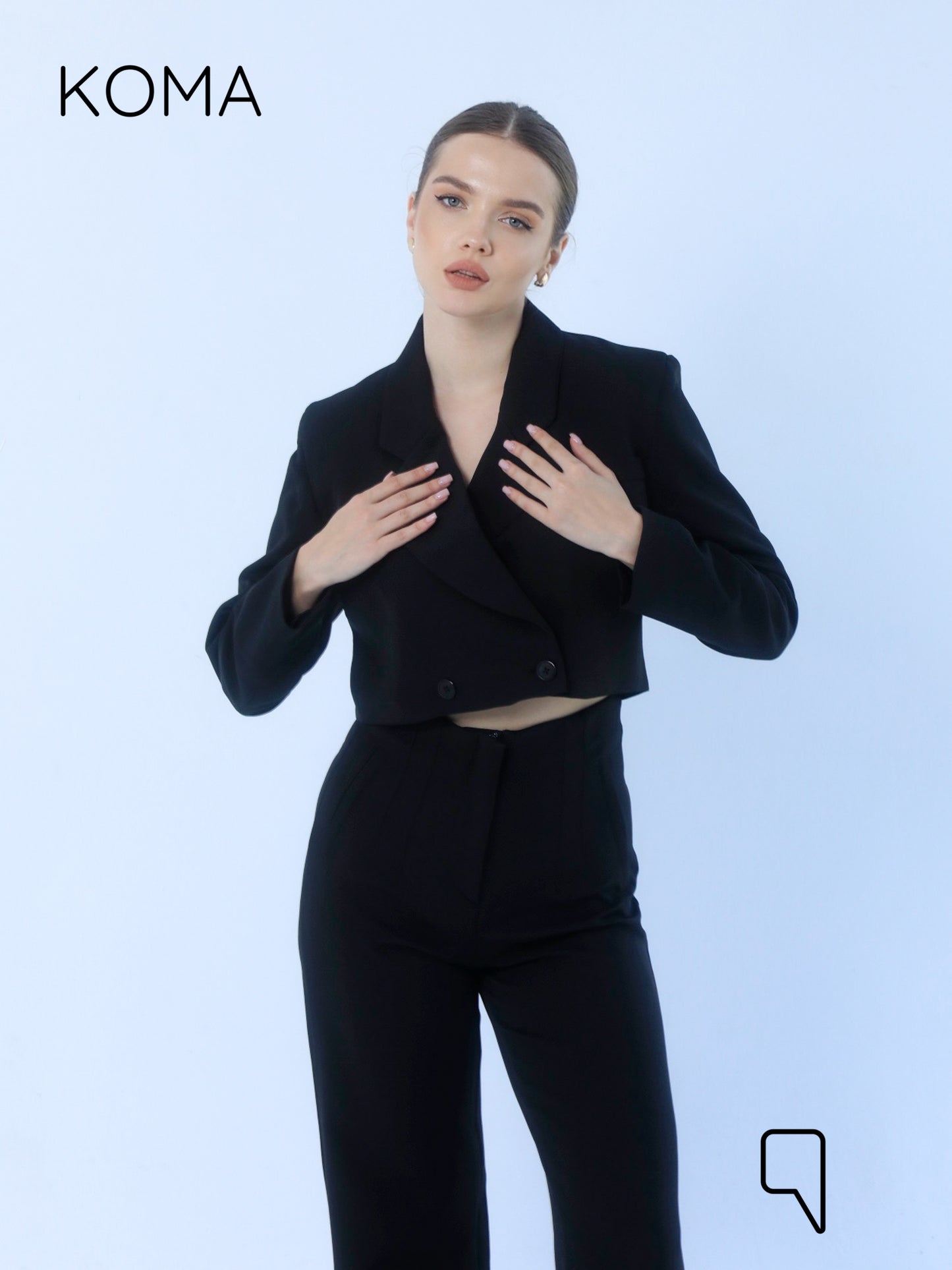 Uma Cropped Blazer - Black