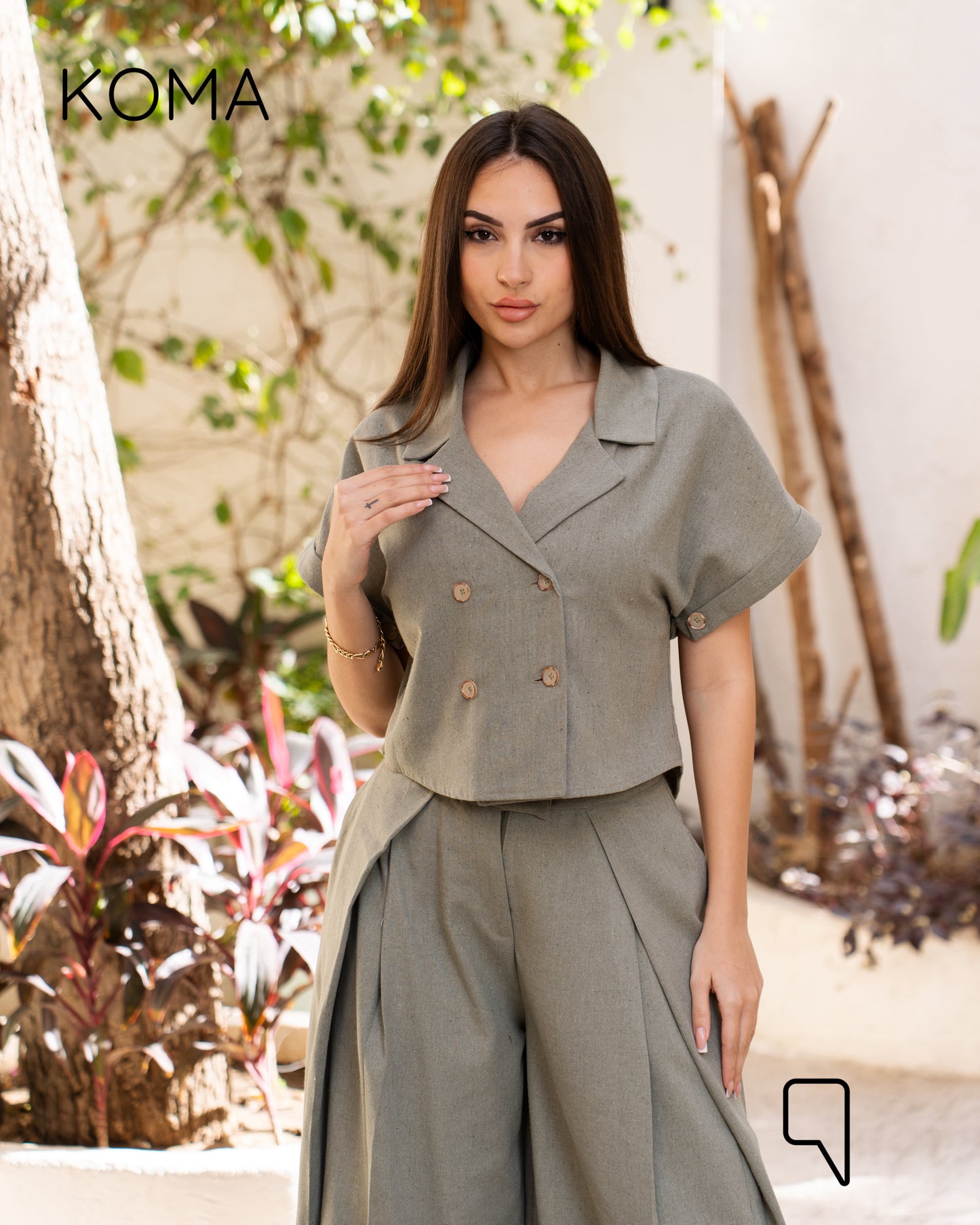 Mira Crossover Short Shirt & Cropped Pants Set - Matcha