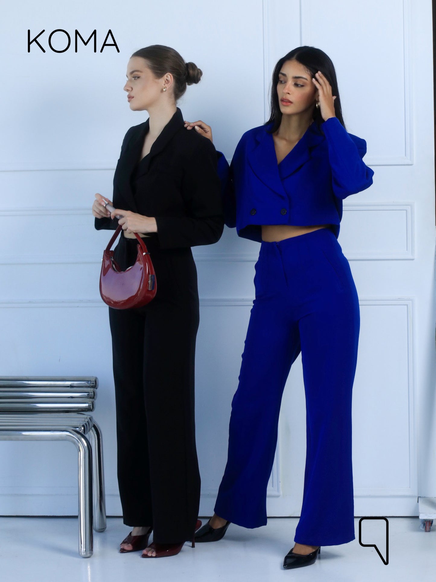 Uma Cropped Blazer - Black