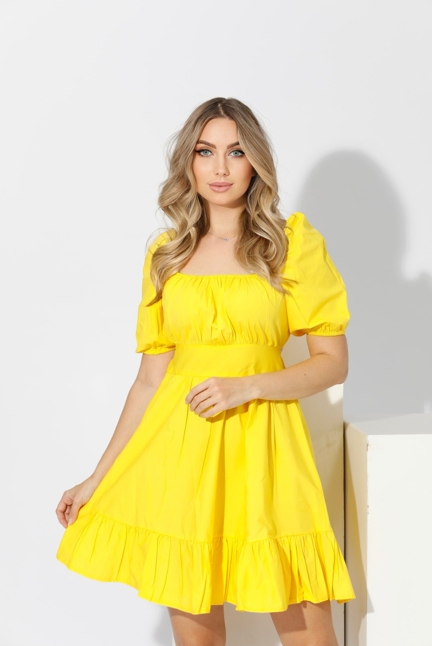 Short Dress with Back Bow tie - Yellow