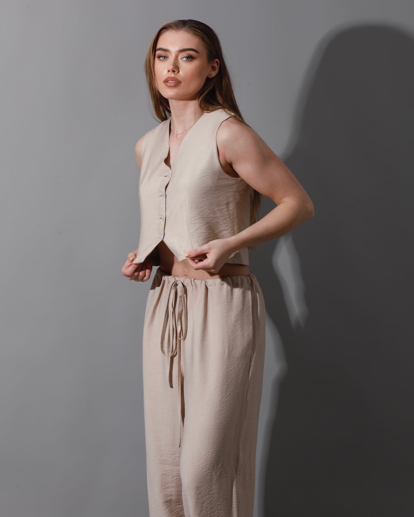 Cropped Vest Set - Beige