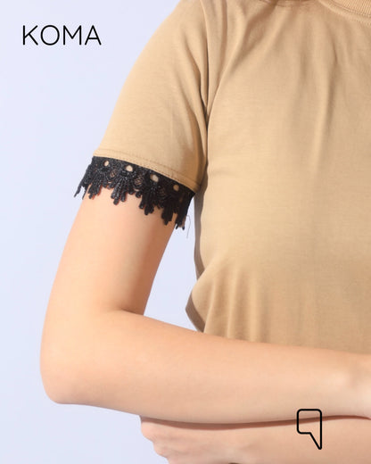 Vivi T-shirt with Joubair at sleeves ends - White