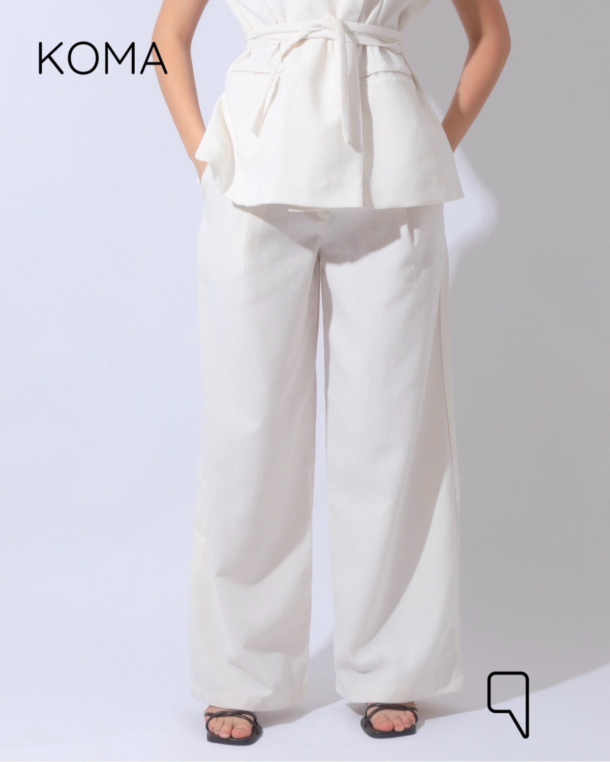Ariel Lose Fit Trousers - White