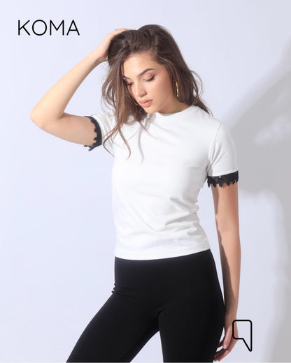 Vivi T-shirt with Joubair at sleeves ends - White