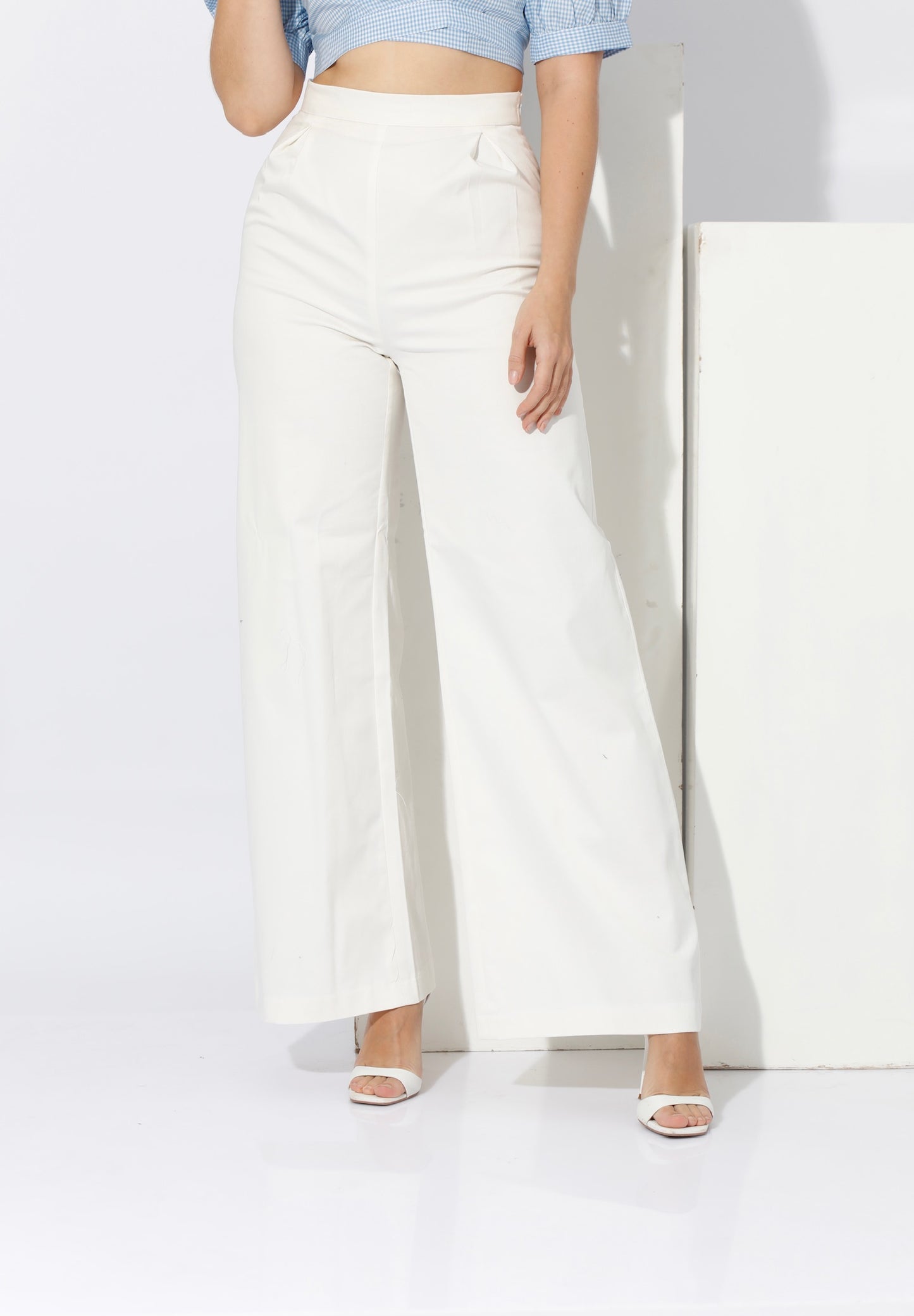 Pleated wide leg pants - White