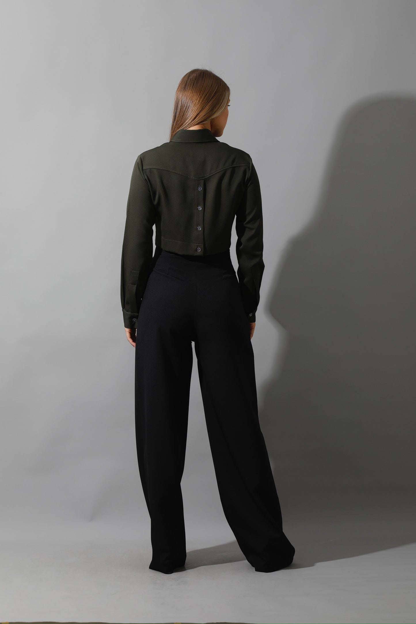 Pockets Cropped Shirt - Olive