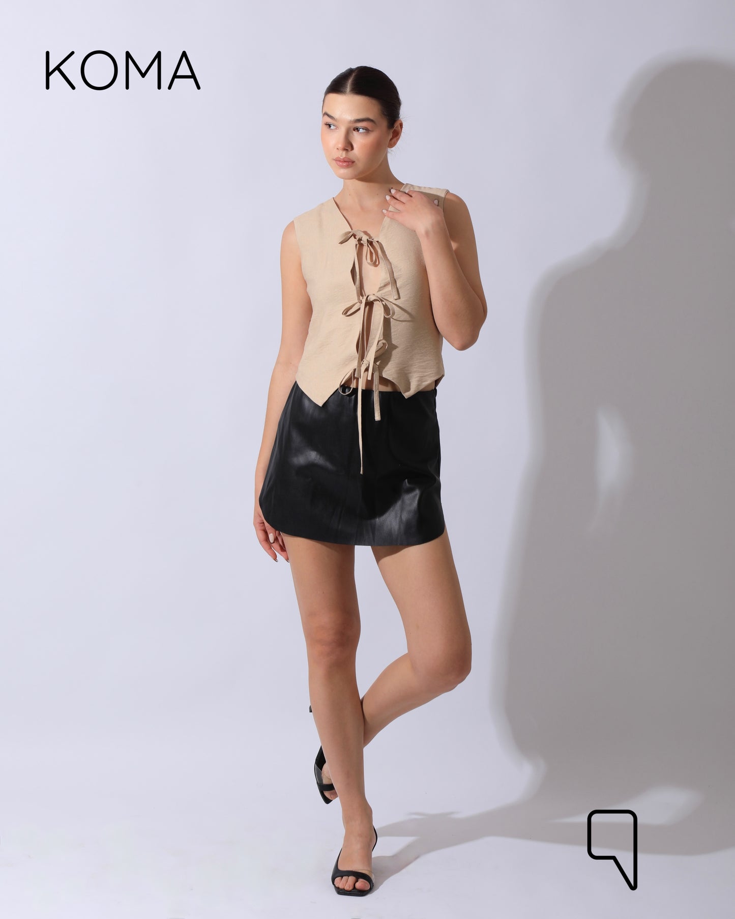 Marina Cropped Tied Vest - Beige
