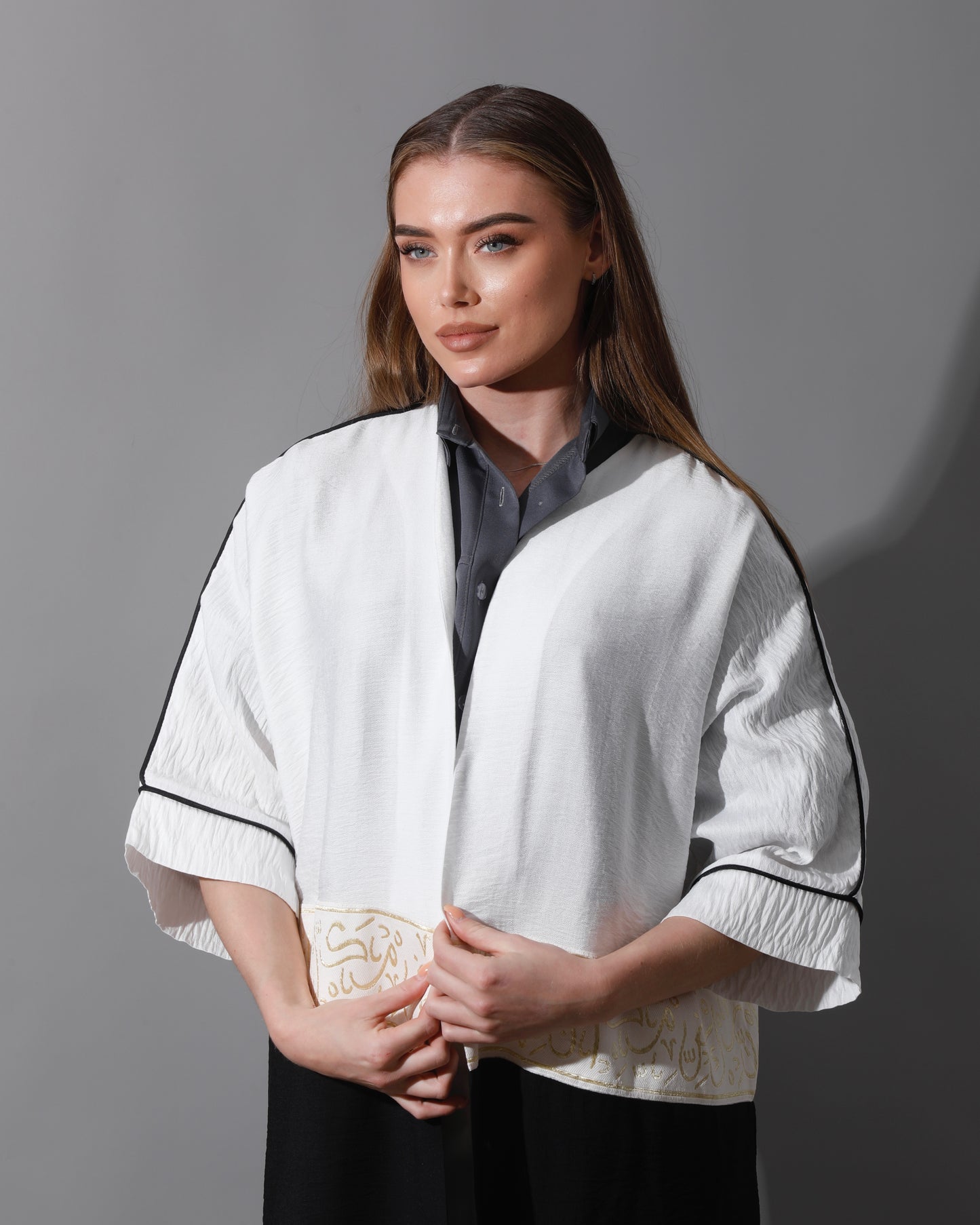 Double Colored Arabic Kaftan - White & Black