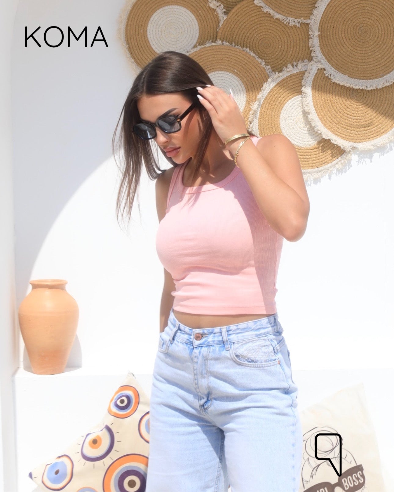 iva Basic Crop Tank Top  - Pink