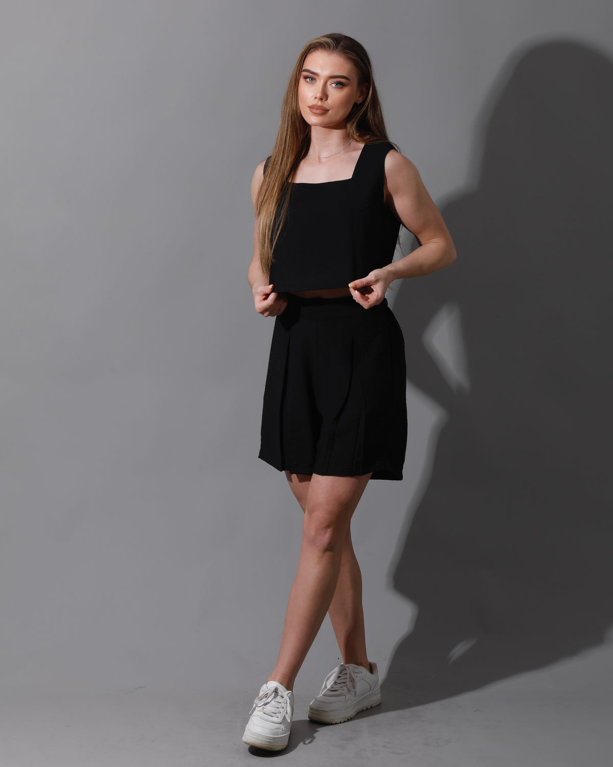 Tank Top & Flared Shorts Set - Black