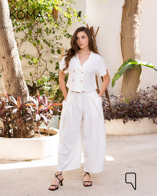 Mira Crossover Short Shirt & Cropped Pants Set - White