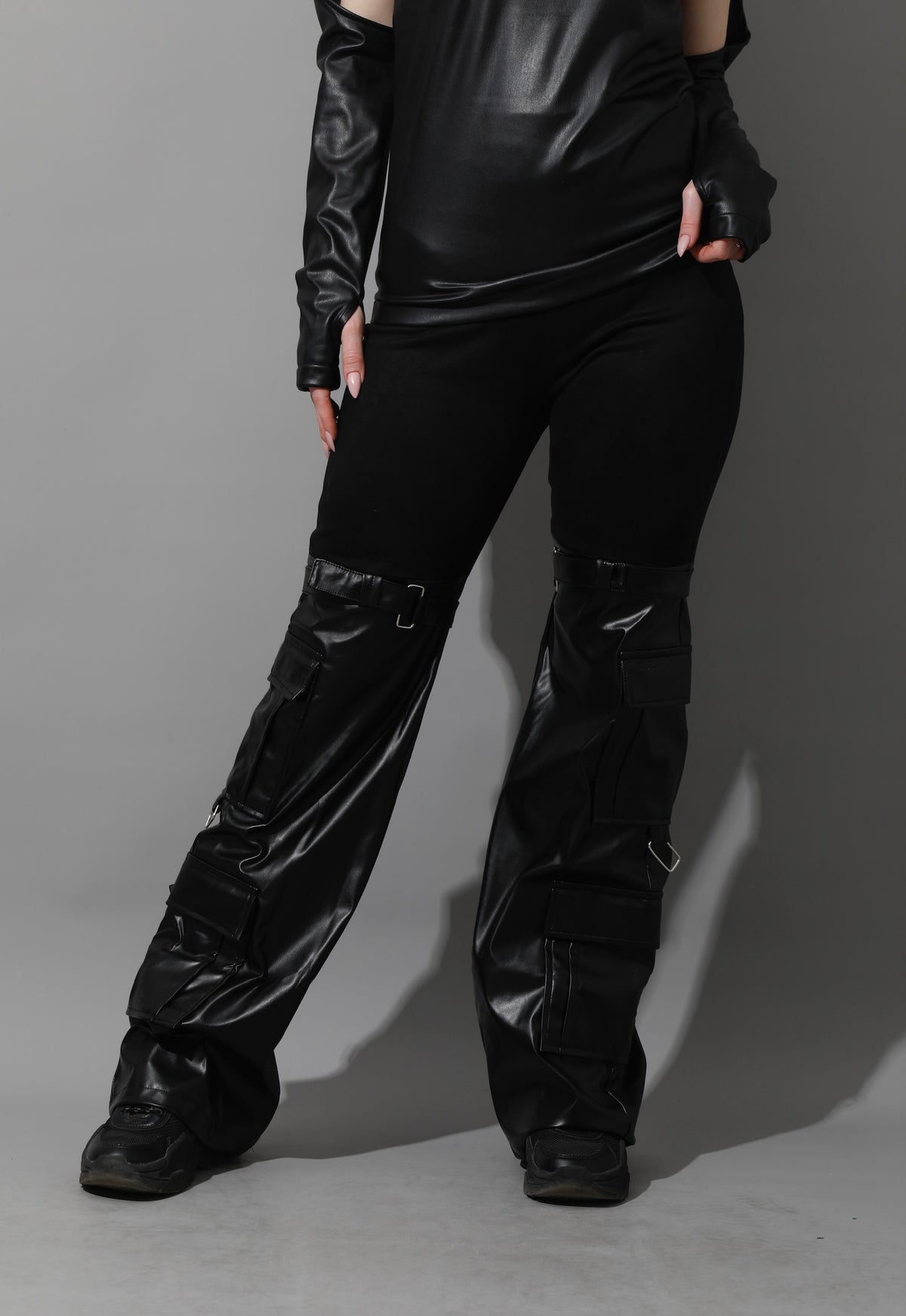 Leather Baggy Trousers - Black