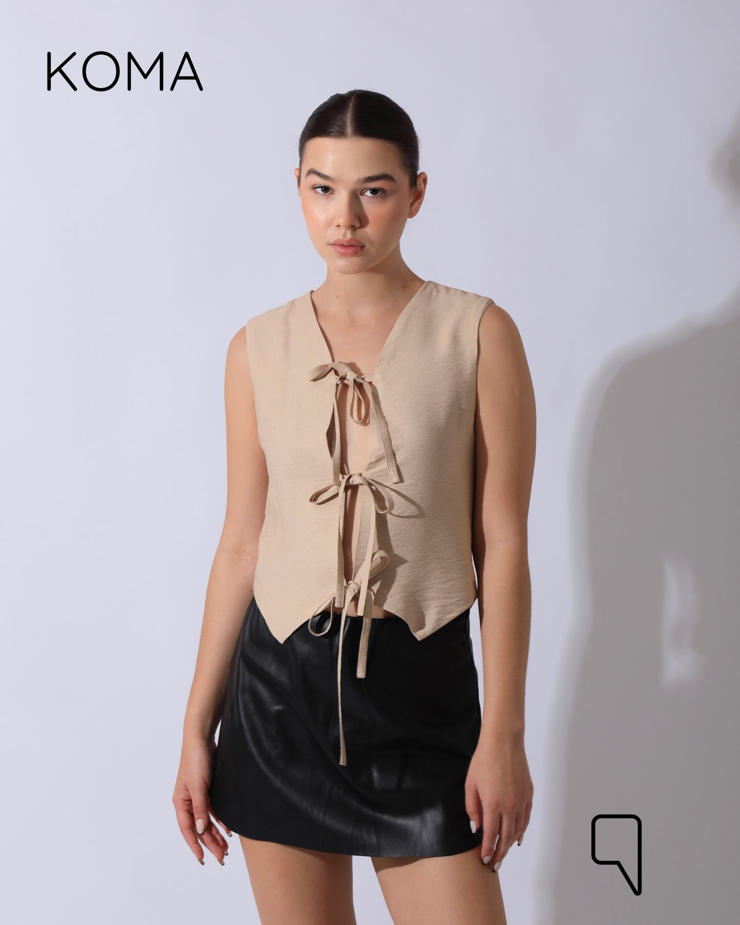 Marina Cropped Tied Vest - Beige