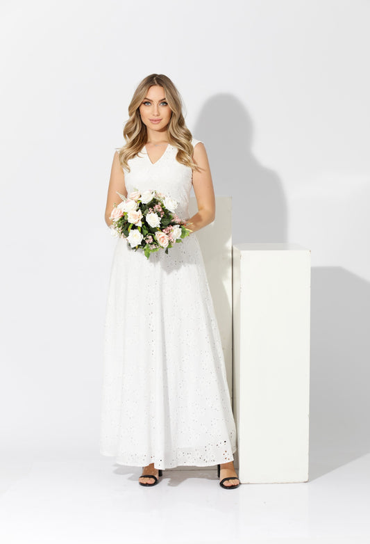 Rokama Maxi Dress - White