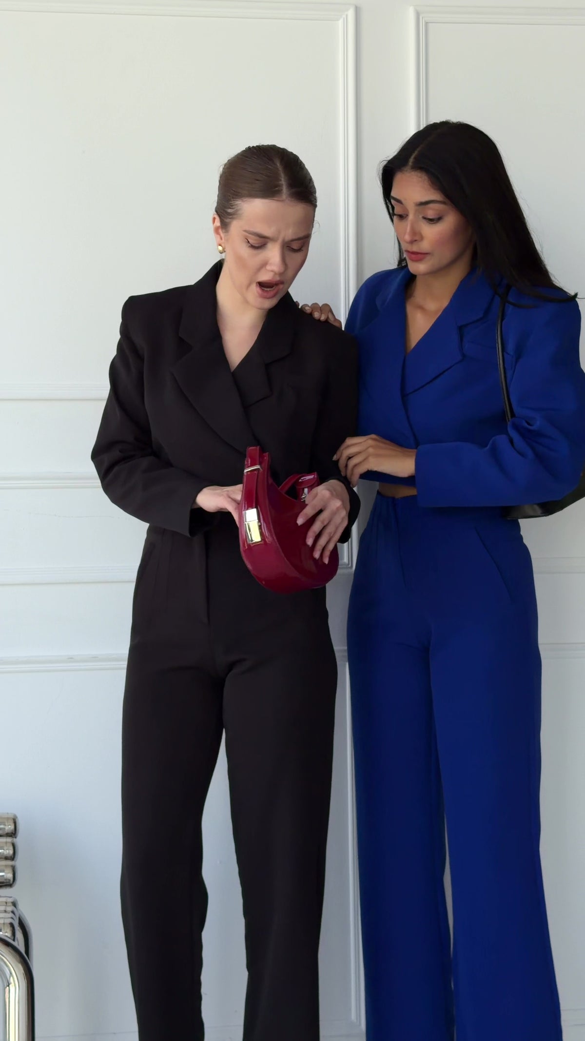 Uma Cropped Blazer - Black
